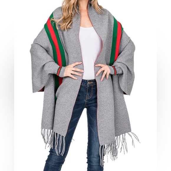 Heavy multi-color scarves with sleeves 🧣 - Picture 3 of 6
